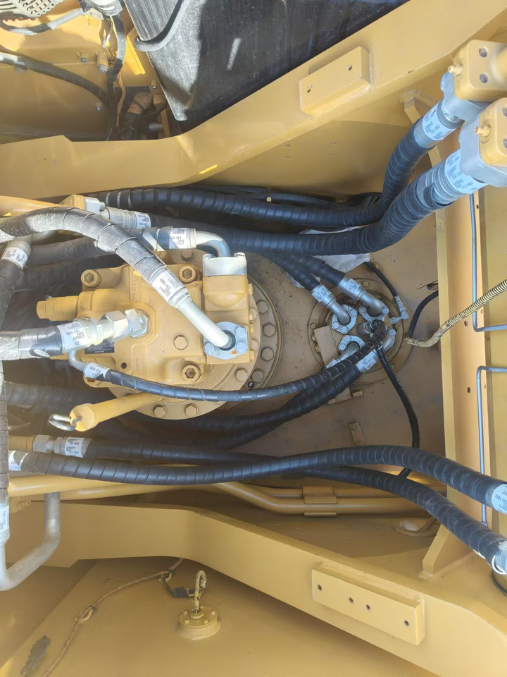 Excavadora de cadenas CATERPILLAR 330D: foto 26