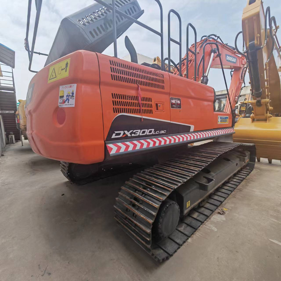DOOSAN DX300 - Excavadora de cadenas: foto 2 DOOSAN DX300 - Excavadora de cadenas: foto 2