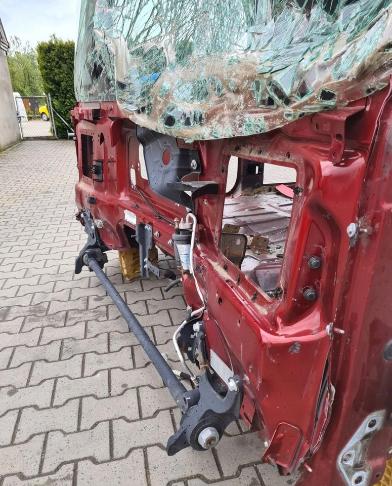 GOŁA SZKIELET KABINY FORD F-MAX 500 TRUCKS EURO 6 - Cabina: foto 3 GOŁA SZKIELET KABINY FORD F-MAX 500 TRUCKS EURO 6 - Cabina: foto 3