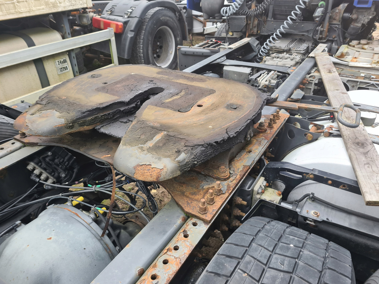 JOST - Quinta rueda para Camión: foto 2 JOST - Quinta rueda para Camión: foto 2