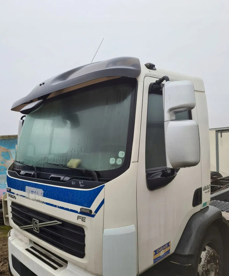KOMPLETNA KRÓTKA DZIENNA AUTOMAT VOLVO FE EURO 5 - Cabina: foto 1 KOMPLETNA KRÓTKA DZIENNA AUTOMAT VOLVO FE EURO 5 - Cabina: foto 1
