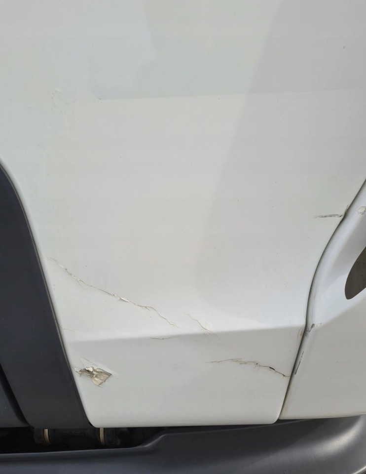 MASKA ATRAPA PRZÓD KABINY ORYGINAŁ RENAULT GAMA D WIDE EURO 6 SZEROKA 2M - Parachoques: foto 5 MASKA ATRAPA PRZÓD KABINY ORYGINAŁ RENAULT GAMA D WIDE EURO 6 SZEROKA 2M - Parachoques: foto 5