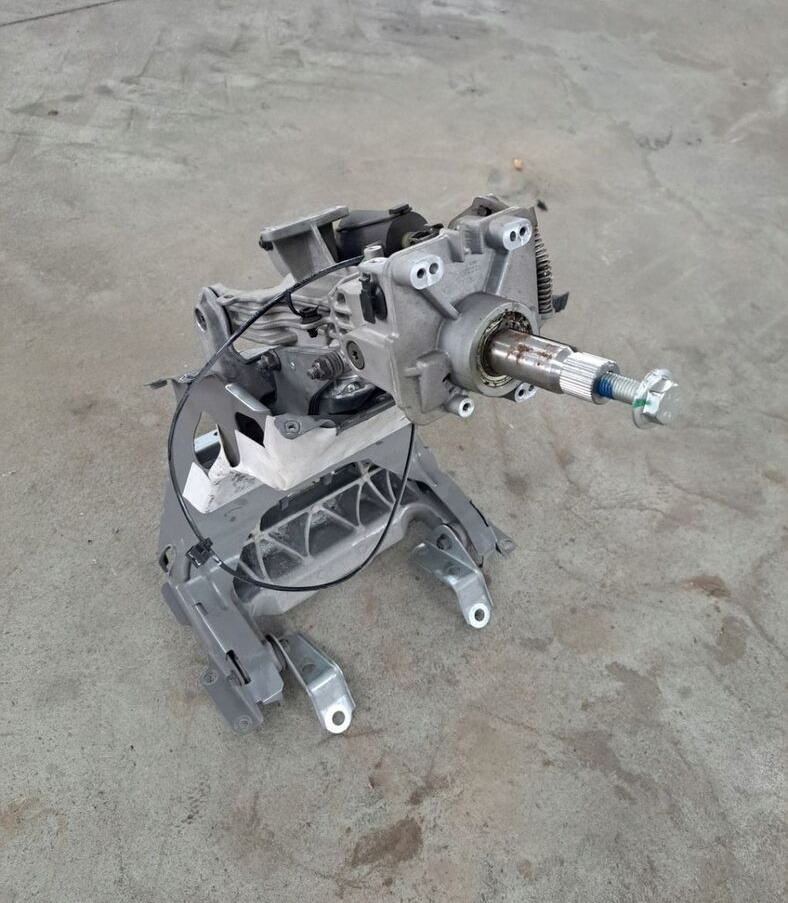 MECHANIZM REGULACJI KIEROWNICY VOLVO FH 4 EURO 6 - Suspensión para Camión: foto 2 MECHANIZM REGULACJI KIEROWNICY VOLVO FH 4 EURO 6 - Suspensión para Camión: foto 2