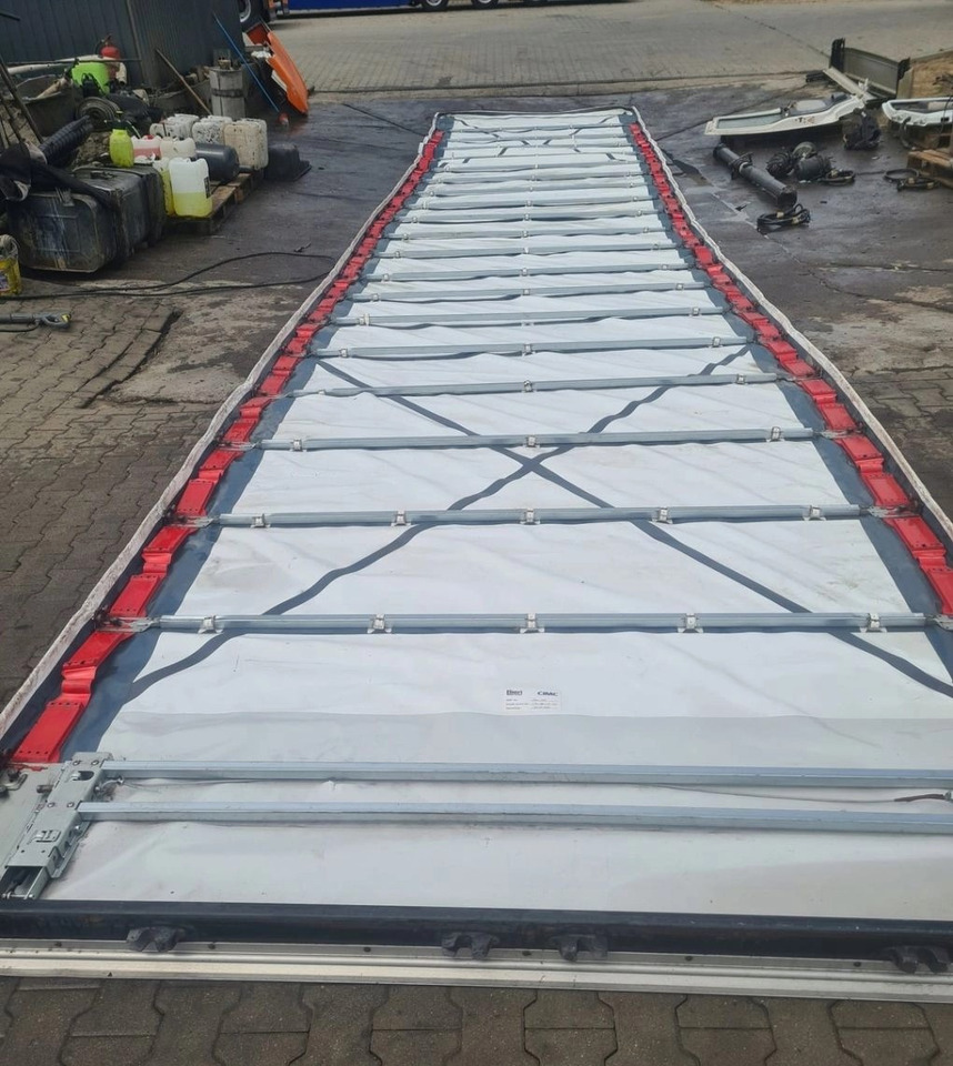 PLANDEKA DACH KOMPLETNY NACZEPA WIELTON KRONE SCHMITZ VERSUS - Carrocería y exterior: foto 2 PLANDEKA DACH KOMPLETNY NACZEPA WIELTON KRONE SCHMITZ VERSUS - Carrocería y exterior: foto 2