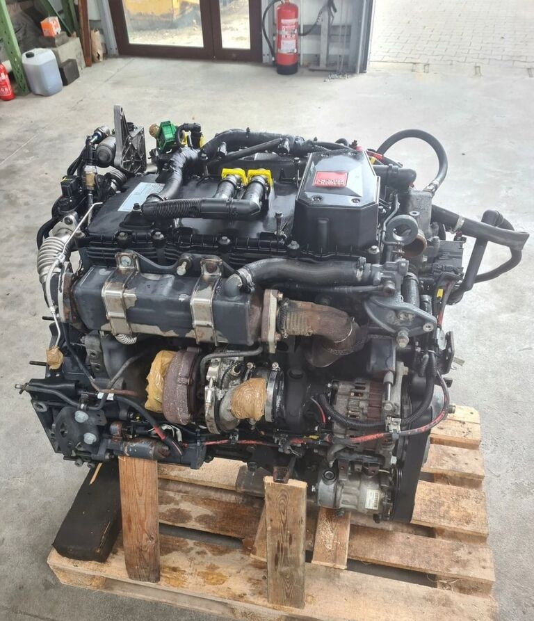 Renault D12 240 DTI5 Renault D12 GAMA D - Motor para Camión: foto 5 Renault D12 240 DTI5 Renault D12 GAMA D - Motor para Camión: foto 5