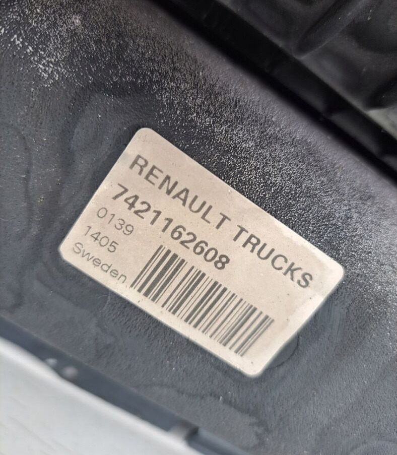 Renault KOMPLET CHŁODNICA RENAULT GAMA T RANGE DTI 11 - Radiador para Camión: foto 1 Renault KOMPLET CHŁODNICA RENAULT GAMA T RANGE DTI 11 - Radiador para Camión: foto 1