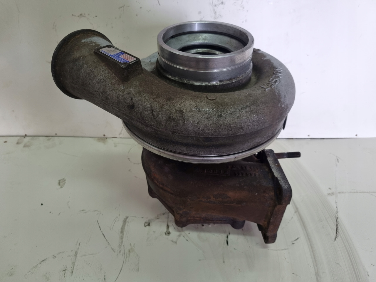 VOLVO TURBINA TURBOSPRĘŻARKA VOLVO FH 16 D16E 20738574 - Turbocompresor para Camión: foto 3 VOLVO TURBINA TURBOSPRĘŻARKA VOLVO FH 16 D16E 20738574 - Turbocompresor para Camión: foto 3