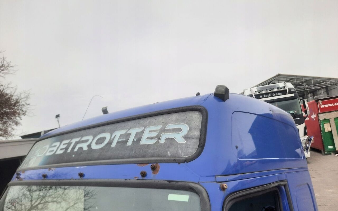 Volvo FH 12 13 - Cabina para Camión: foto 4 Volvo FH 12 13 - Cabina para Camión: foto 4