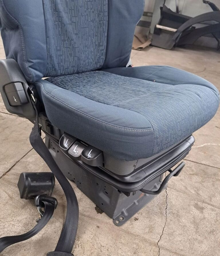 Volvo FH FM Volvo - Asiento para Camión: foto 5 Volvo FH FM Volvo - Asiento para Camión: foto 5