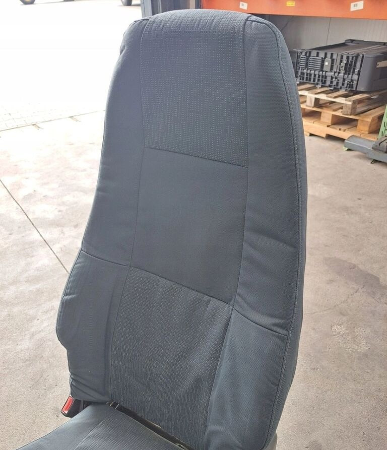 Volvo FM FH Volvo - Asiento para Camión: foto 1 Volvo FM FH Volvo - Asiento para Camión: foto 1