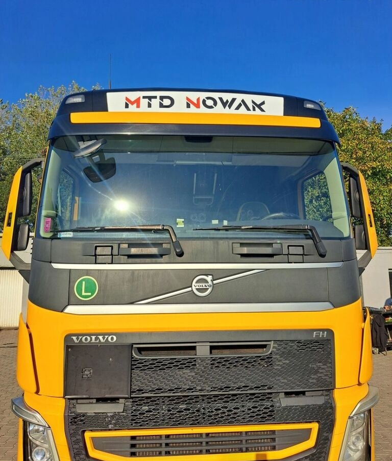Volvo KOMPLETNA FH 4 EURO 6 GLOBETROTTER Volvo VOLVO, FH, 4, EURO, 6 - Cabina para Camión: foto 3 Volvo KOMPLETNA FH 4 EURO 6 GLOBETROTTER Volvo VOLVO, FH, 4, EURO, 6 - Cabina para Camión: foto 3