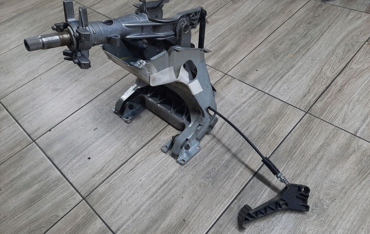 Volvo MECHANIZM REGULACJI KIEROWNICY VOLVO FH FM 20575169 - Suspensión para Camión: foto 1 Volvo MECHANIZM REGULACJI KIEROWNICY VOLVO FH FM 20575169 - Suspensión para Camión: foto 1