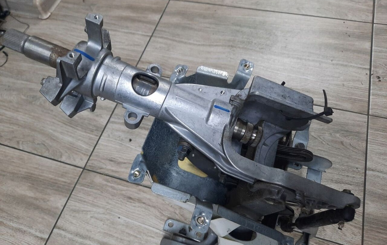 Volvo MECHANIZM REGULACJI KIEROWNICY VOLVO FH FM 20575169 - Suspensión para Camión: foto 3 Volvo MECHANIZM REGULACJI KIEROWNICY VOLVO FH FM 20575169 - Suspensión para Camión: foto 3