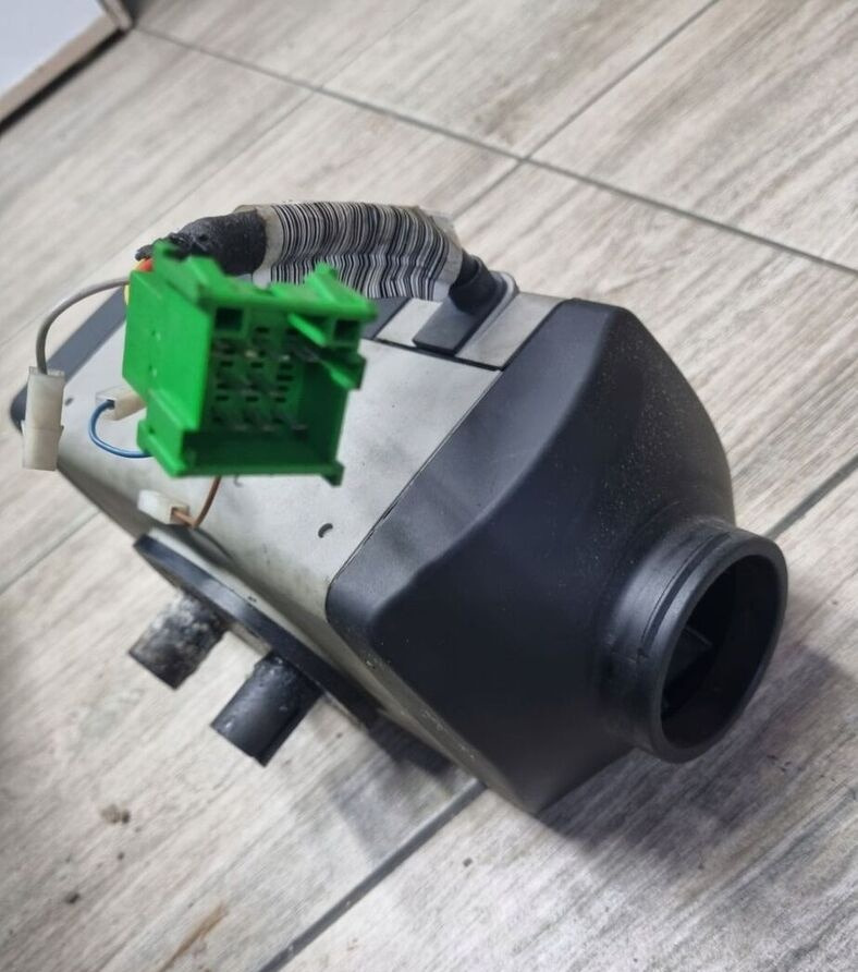Webasto 21017324 Volvo FH 13 FM 9 13 - Calefacción/ Ventilación para Camión: foto 1 Webasto 21017324 Volvo FH 13 FM 9 13 - Calefacción/ Ventilación para Camión: foto 1