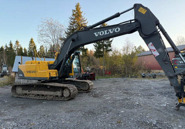 VolvoEC210 BLC - Excavadora de cadenas: foto 3 VolvoEC210 BLC - Excavadora de cadenas: foto 3
