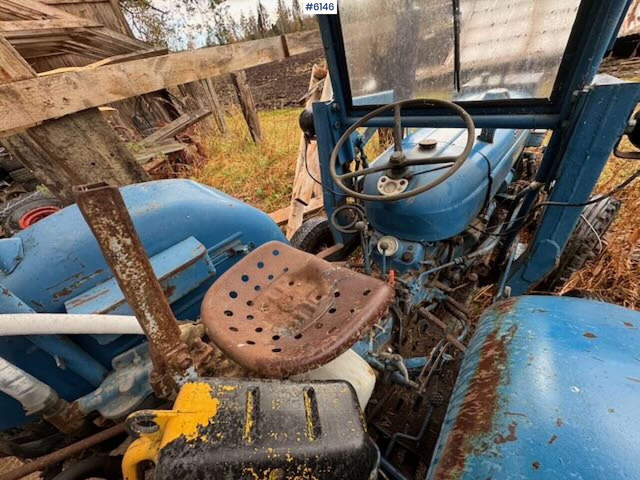 Leasing para  1962 Fordson Dexta with Hamjern backhoe attachment 1962 Fordson Dexta with Hamjern backhoe attachment: foto 17