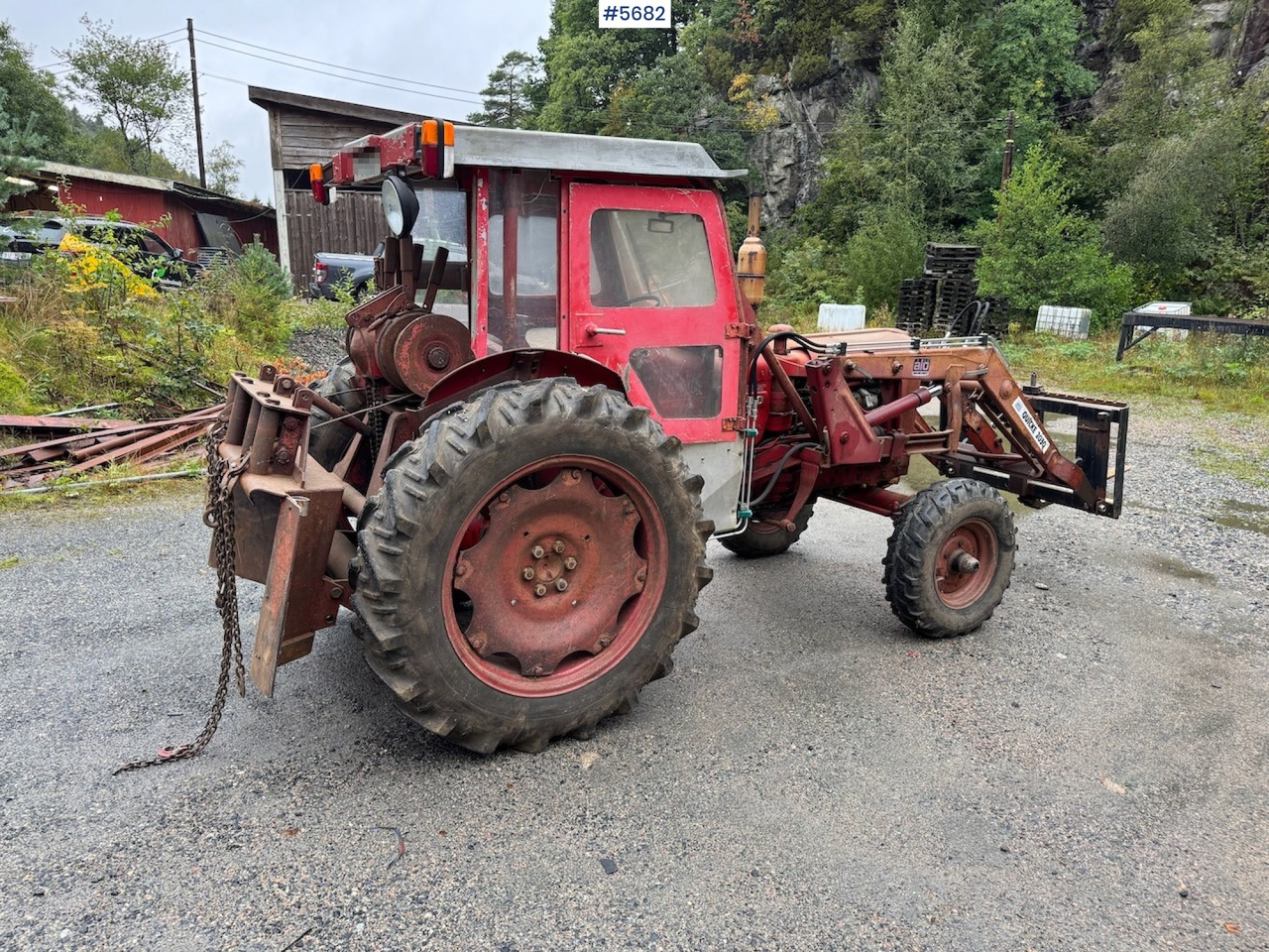 1971 Volvo 400 Buster w/ front loader and winch - Tractor: foto 5 1971 Volvo 400 Buster w/ front loader and winch - Tractor: foto 5