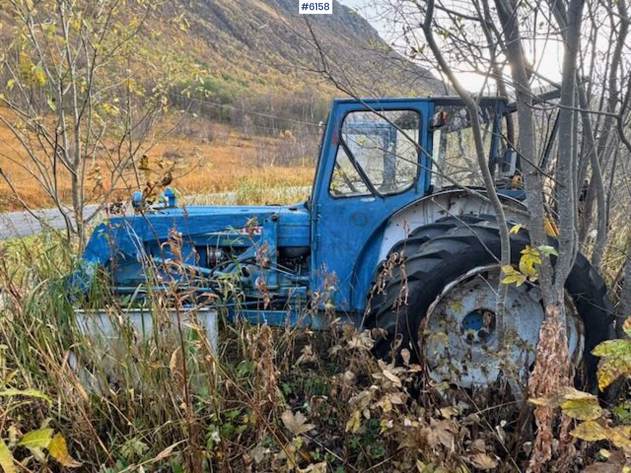 1973 Ford 4000 tractor backhoe. Repair.object - Tractor: foto 2 1973 Ford 4000 tractor backhoe. Repair.object - Tractor: foto 2