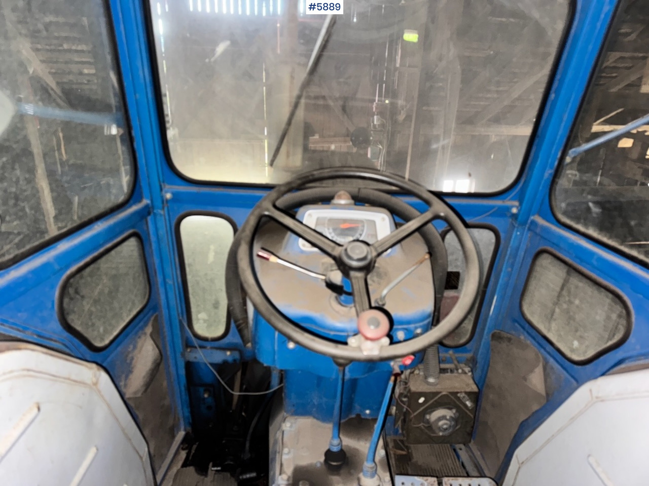 Leasing para  1975 Ford 5000 w/ Twin Wheels 1975 Ford 5000 w/ Twin Wheels: foto 17