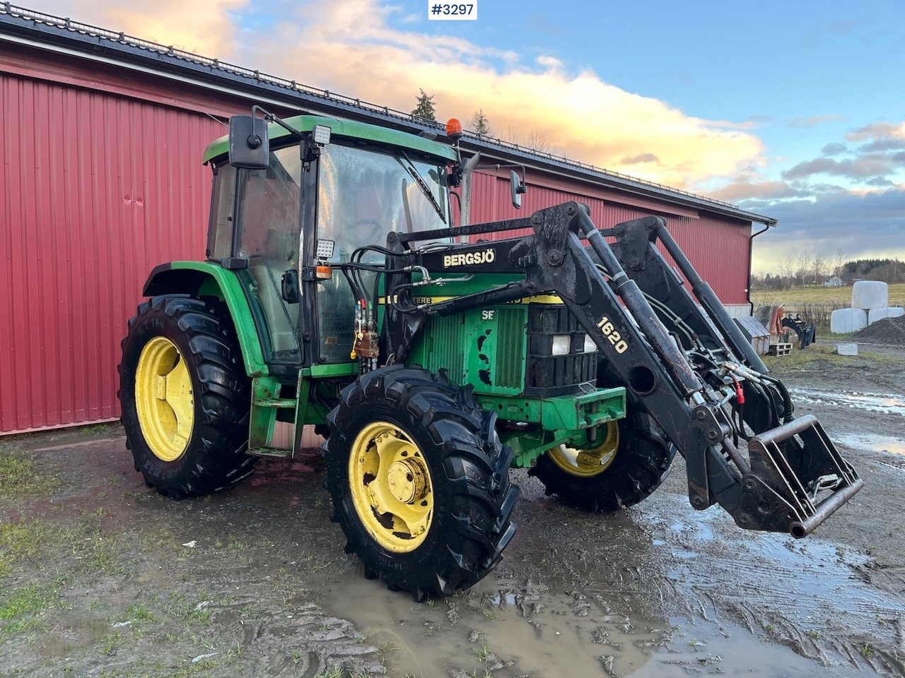 1999 John Deere 6210 SE with Front Loader - Tractor: foto 4 1999 John Deere 6210 SE with Front Loader - Tractor: foto 4