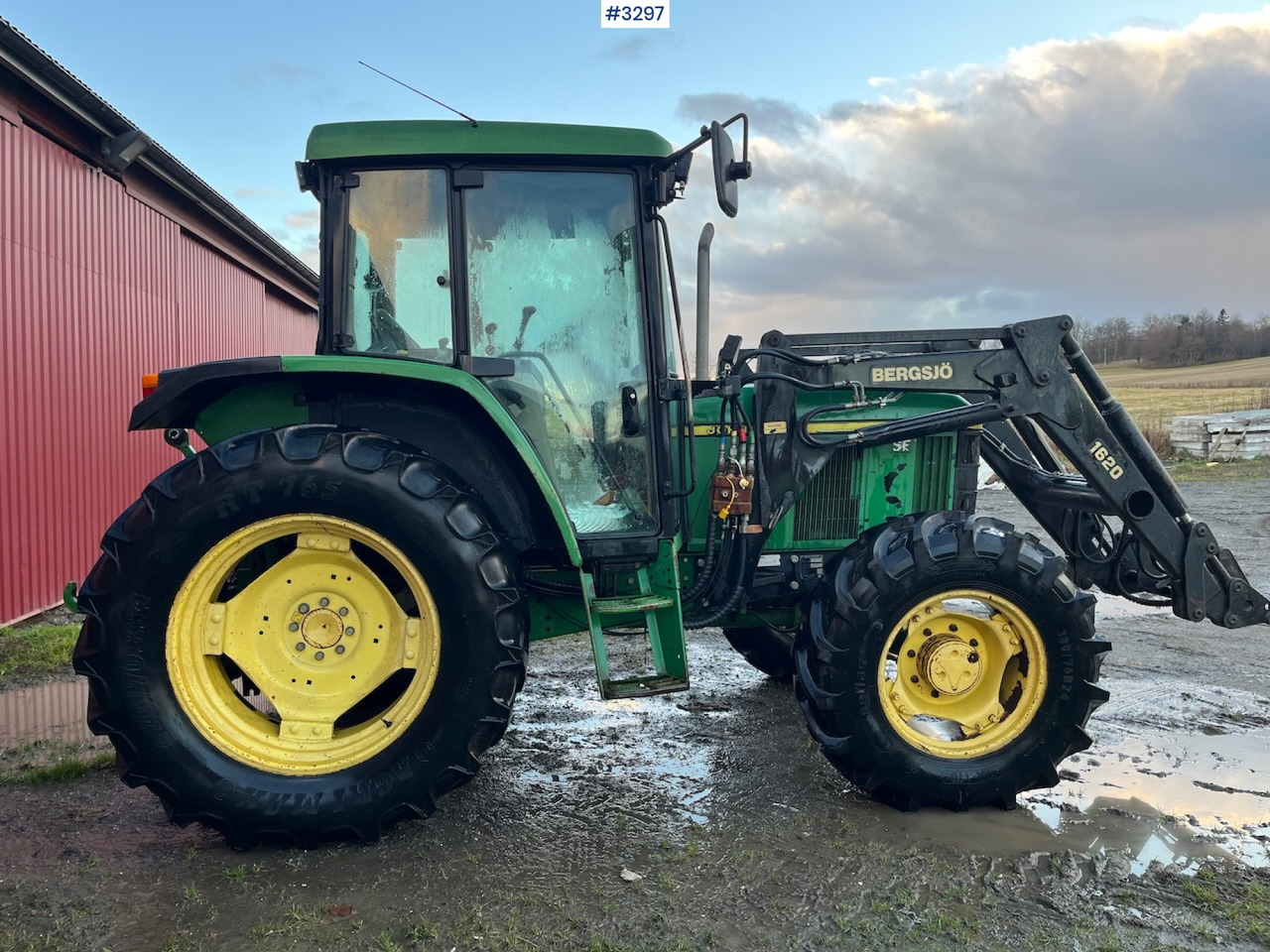 1999 John Deere 6210 SE with Front Loader - Tractor: foto 5 1999 John Deere 6210 SE with Front Loader - Tractor: foto 5