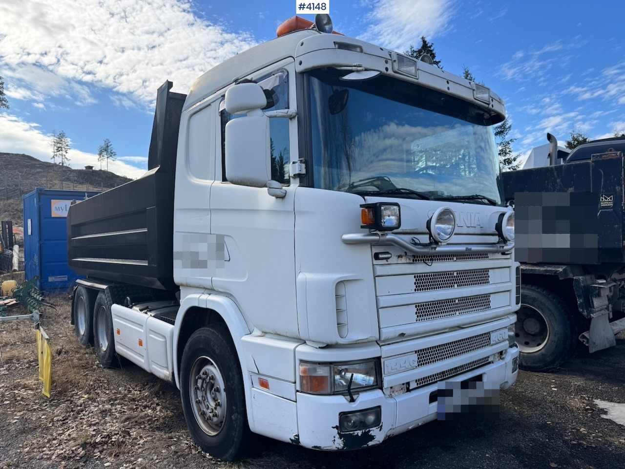 1999 Scania 144G Tippbil - Camión volquete: foto 1 1999 Scania 144G Tippbil - Camión volquete: foto 1