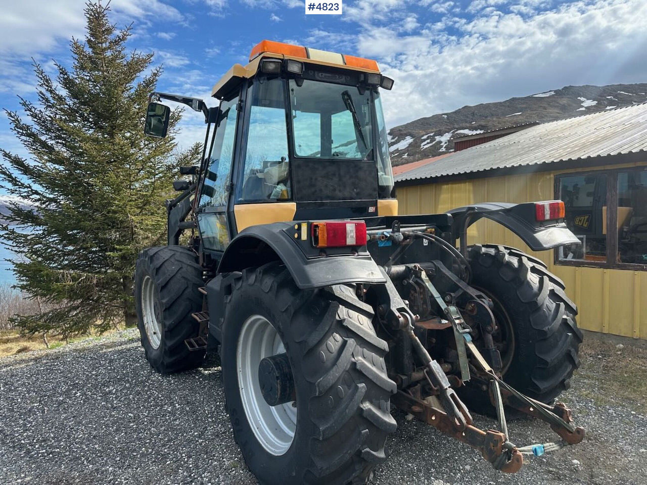 2000 JCB Fastrac 4x4 tractor w/ loader, 2 new tires, gravel bucket or snow bucket. WATCH VIDEO. - Tractor: foto 3 2000 JCB Fastrac 4x4 tractor w/ loader, 2 new tires, gravel bucket or snow bucket. WATCH VIDEO. - Tractor: foto 3