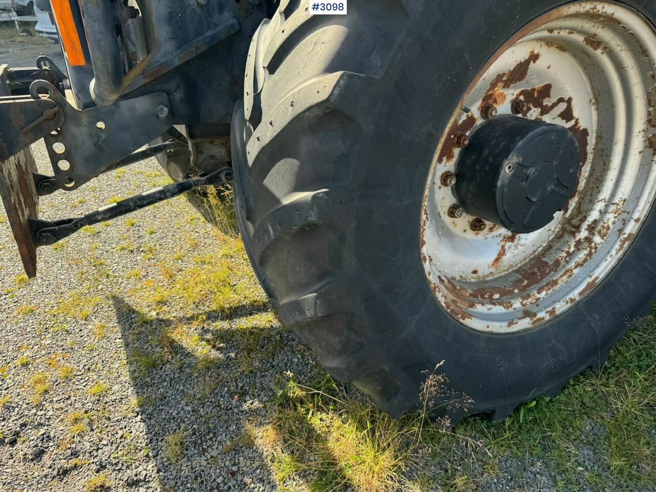 Leasing para  2001 JCB Fastrac 3185 4x4. The plow rigged and two sets of tires. 2001 JCB Fastrac 3185 4x4. The plow rigged and two sets of tires.: foto 15