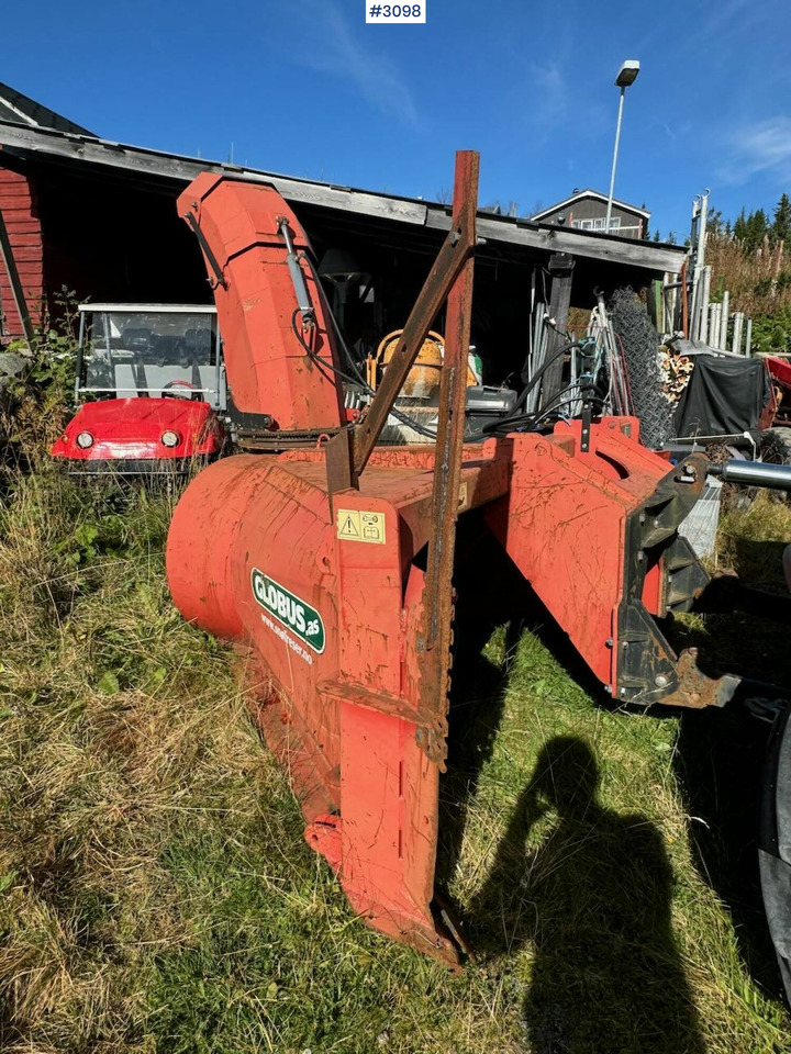 Leasing para  2001 JCB Fastrac 3185 4x4. The plow rigged and two sets of tires. 2001 JCB Fastrac 3185 4x4. The plow rigged and two sets of tires.: foto 32