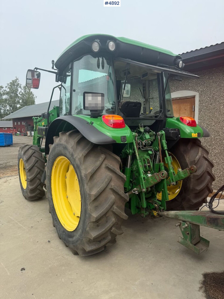 2004 John Deere 5720 4x4 w/ front loader - Tractor: foto 4 2004 John Deere 5720 4x4 w/ front loader - Tractor: foto 4