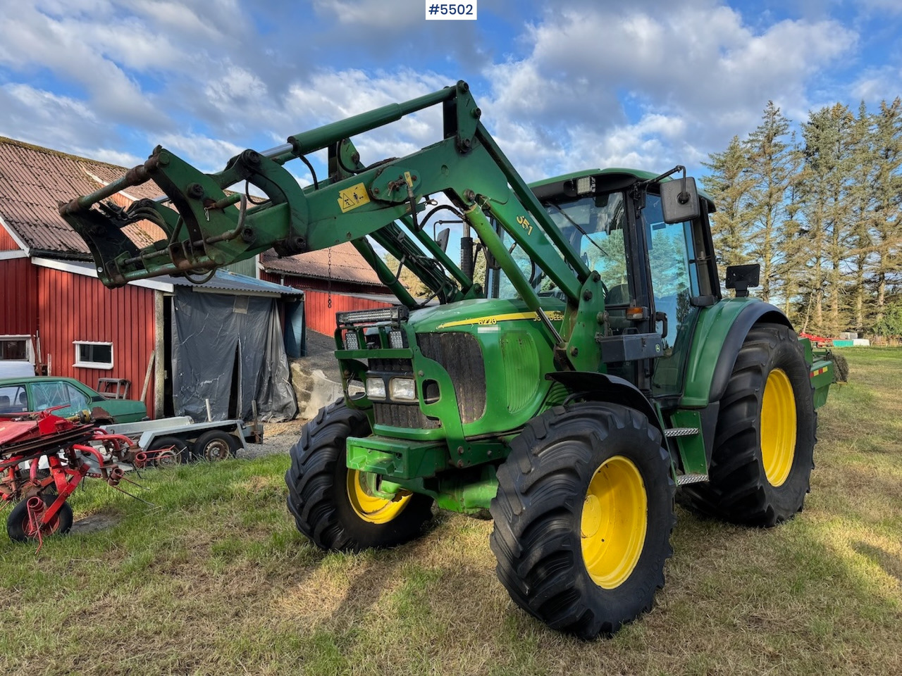2004 John Deere 6220 w/front loader - Tractor: foto 2 2004 John Deere 6220 w/front loader - Tractor: foto 2