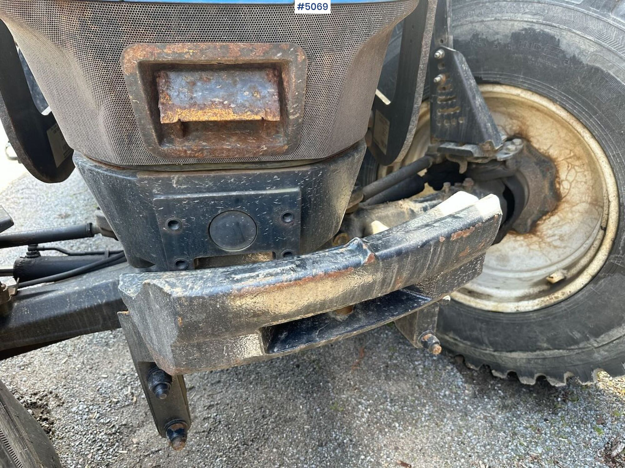 Leasing para  2009 New Holland T6040 SS w/ Trima front loader 2009 New Holland T6040 SS w/ Trima front loader: foto 11