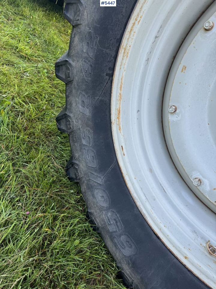 Leasing para  2009 Valtra T202 w/ loader 2009 Valtra T202 w/ loader: foto 13