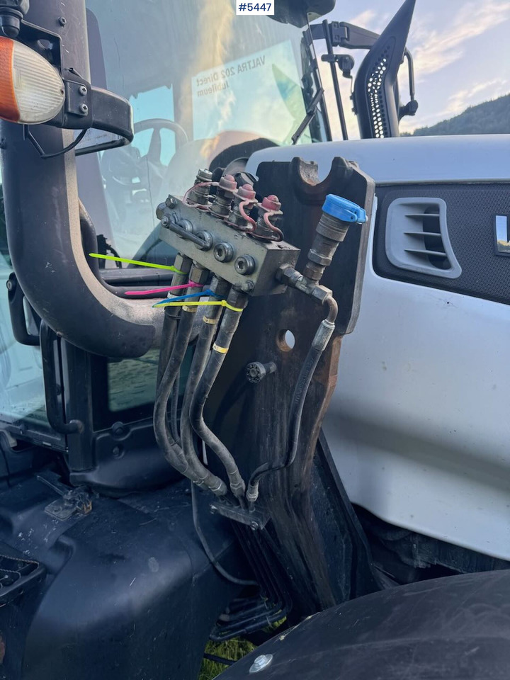 Leasing para  2009 Valtra T202 w/ loader 2009 Valtra T202 w/ loader: foto 18