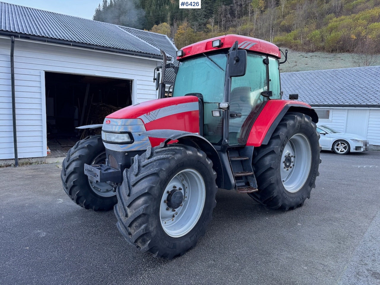 2010 McCormick MC130 Low hours! - Tractor: foto 2 2010 McCormick MC130 Low hours! - Tractor: foto 2