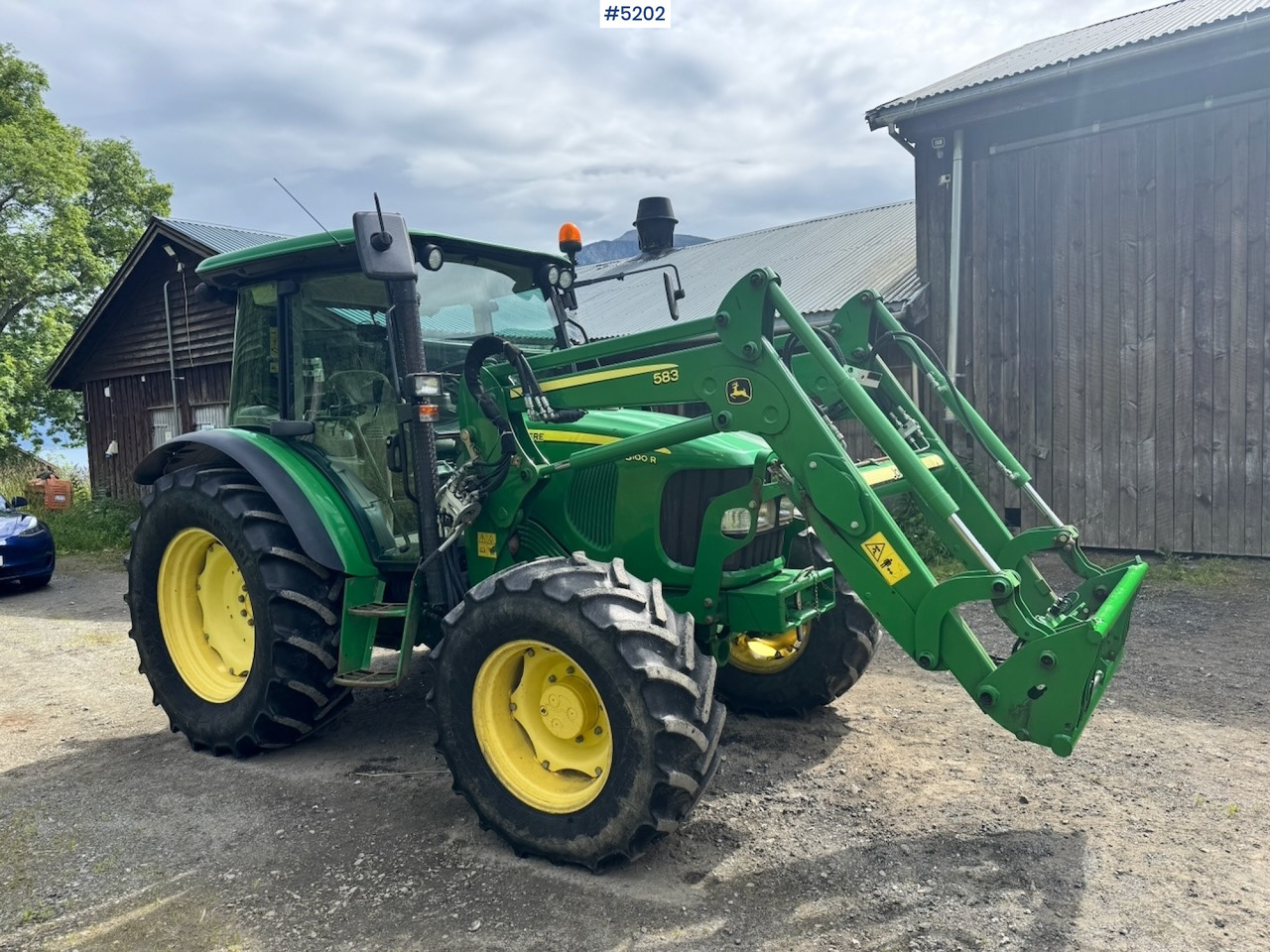 2011 John Deere 5100R 4x4 w/ Front loader and bucket. 2730 hours! - Tractor: foto 4 2011 John Deere 5100R 4x4 w/ Front loader and bucket. 2730 hours! - Tractor: foto 4