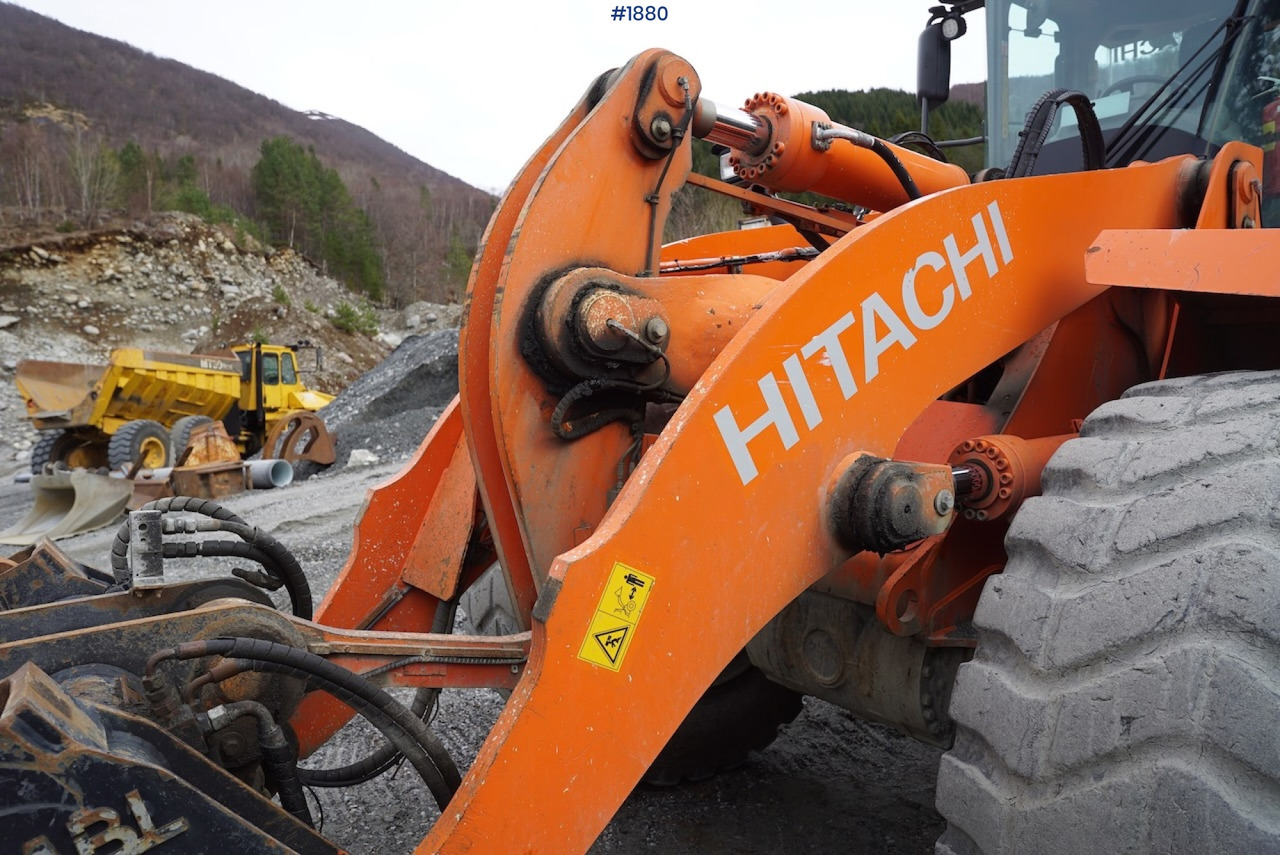 Cargadora de ruedas 2012 Hitachi ZW220: foto 18