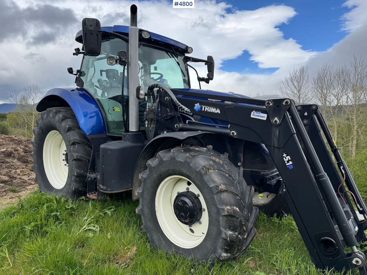 2013 New Holland T7.210 AC Blue Power m/ Frontlaster - Tractor: foto 1 2013 New Holland T7.210 AC Blue Power m/ Frontlaster - Tractor: foto 1
