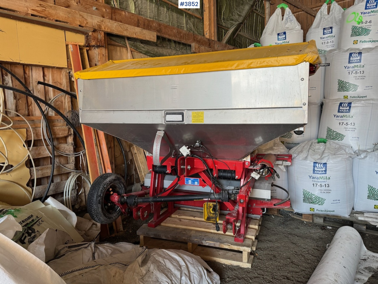 2016 Bredal F2RF fertilizer spreader - Esparcidor de fertilizantes: foto 1 2016 Bredal F2RF fertilizer spreader - Esparcidor de fertilizantes: foto 1