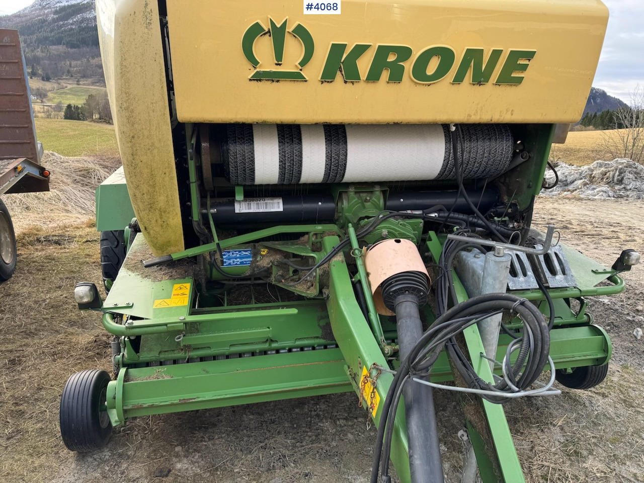 2016 Krone Comprima CF 155 XC Kombipresse - Maquinaria de henificación: foto 2 2016 Krone Comprima CF 155 XC Kombipresse - Maquinaria de henificación: foto 2