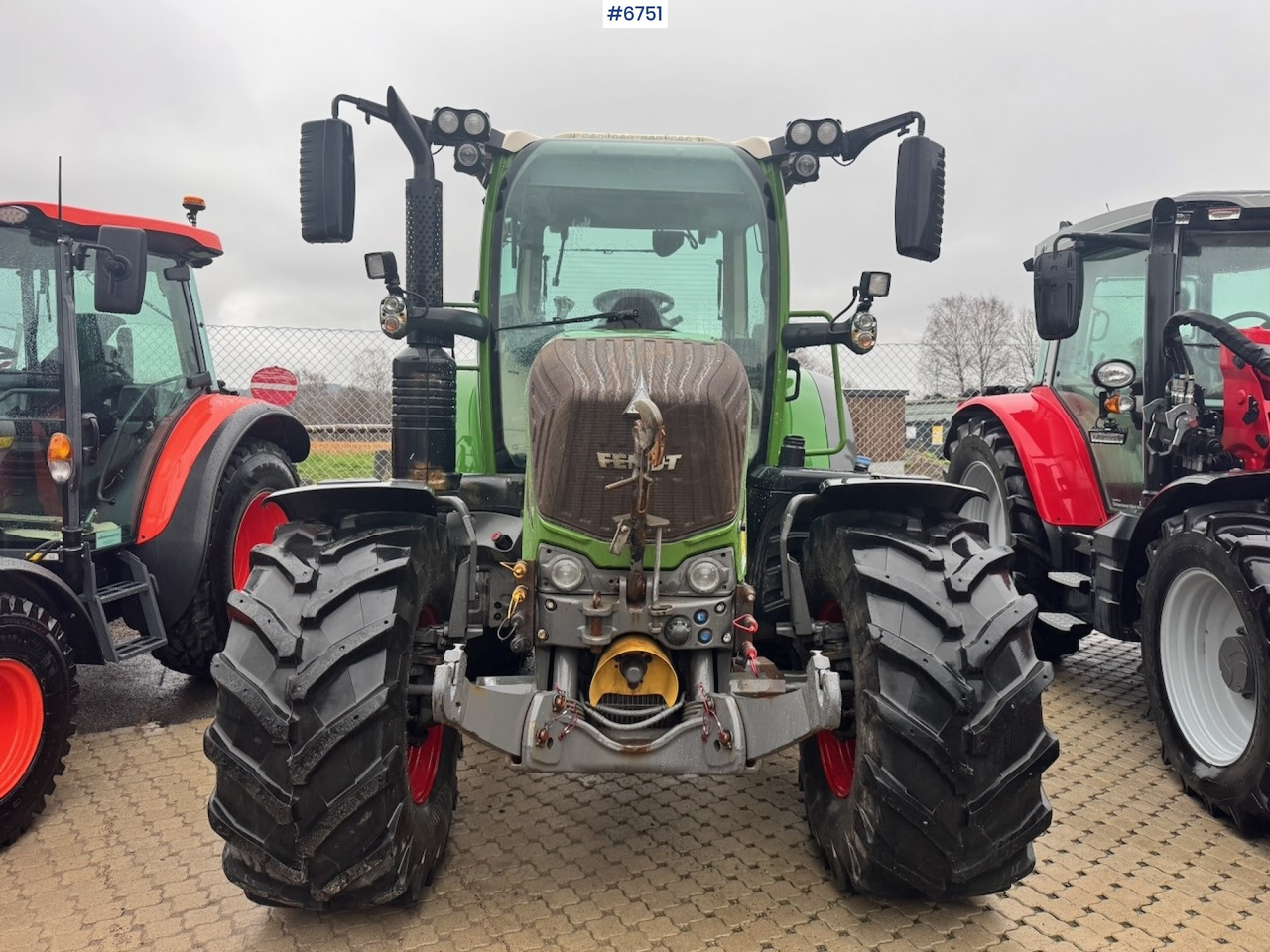 2019 Fendt 313 Vario w/ Front hydraulics and 2 sets of tires. - Tractor: foto 5 2019 Fendt 313 Vario w/ Front hydraulics and 2 sets of tires. - Tractor: foto 5