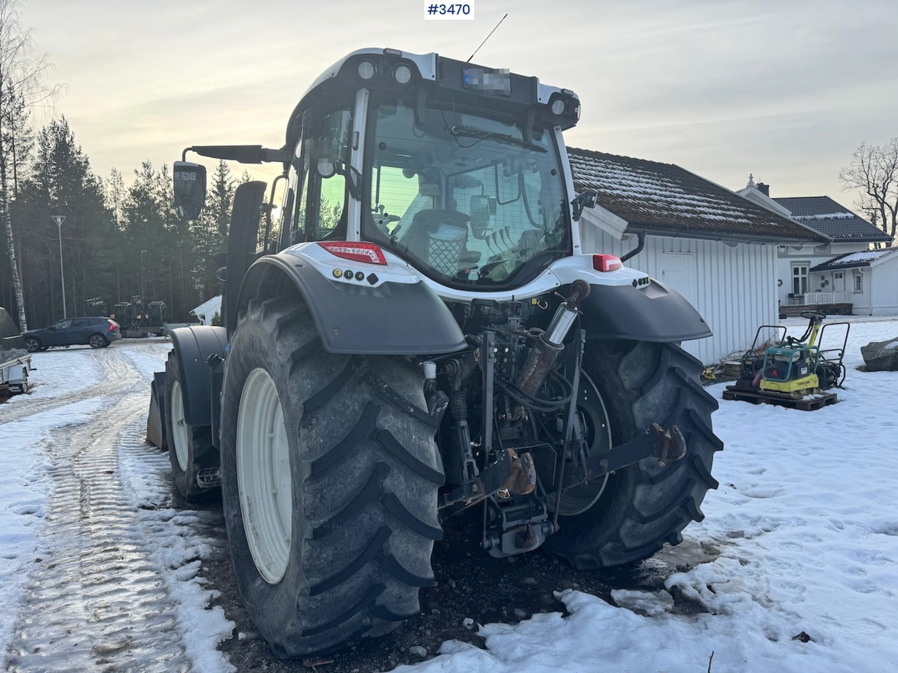 2019 Valtra N134 w/ Front loader and bucket. 900 hours! - Tractor: foto 4 2019 Valtra N134 w/ Front loader and bucket. 900 hours! - Tractor: foto 4