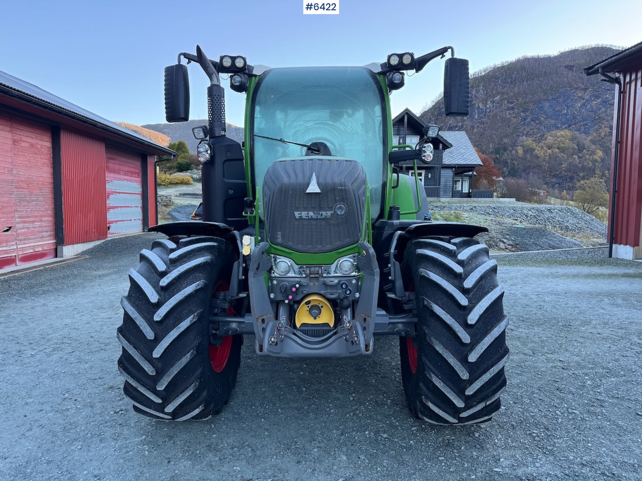 2021 Fendt 314 Vario Profi Plus w/ front hydraulics and front PTO. Low hours! - Tractor: foto 4 2021 Fendt 314 Vario Profi Plus w/ front hydraulics and front PTO. Low hours! - Tractor: foto 4