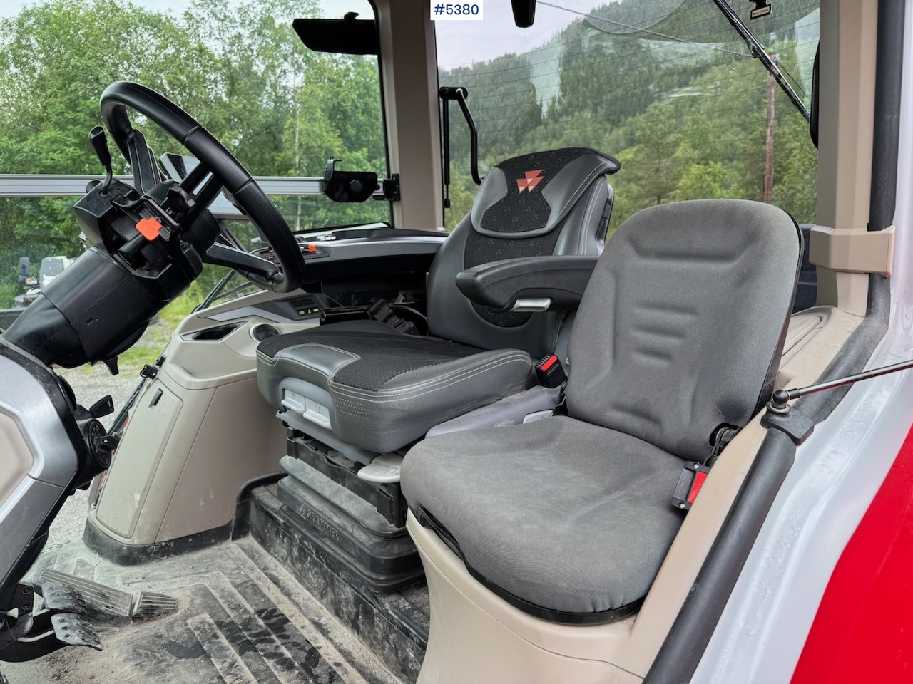 Tractor 2021 Massey Ferguson 8S.265 w/ front hydraulics and front PTO.: foto 18 Tractor 2021 Massey Ferguson 8S.265 w/ front hydraulics and front PTO.: foto 18