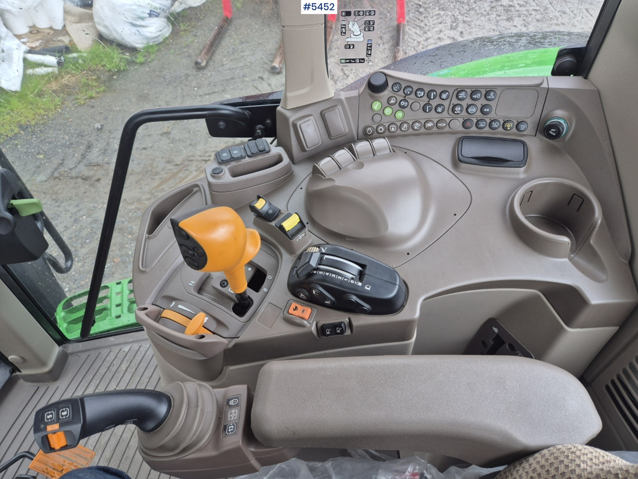 Leasing para 2024 John Deere 6155M w/ front hydraulics & PTO 2024 John Deere 6155M w/ front hydraulics & PTO: foto 8 Leasing para 2024 John Deere 6155M w/ front hydraulics & PTO 2024 John Deere 6155M w/ front hydraulics & PTO: foto 8