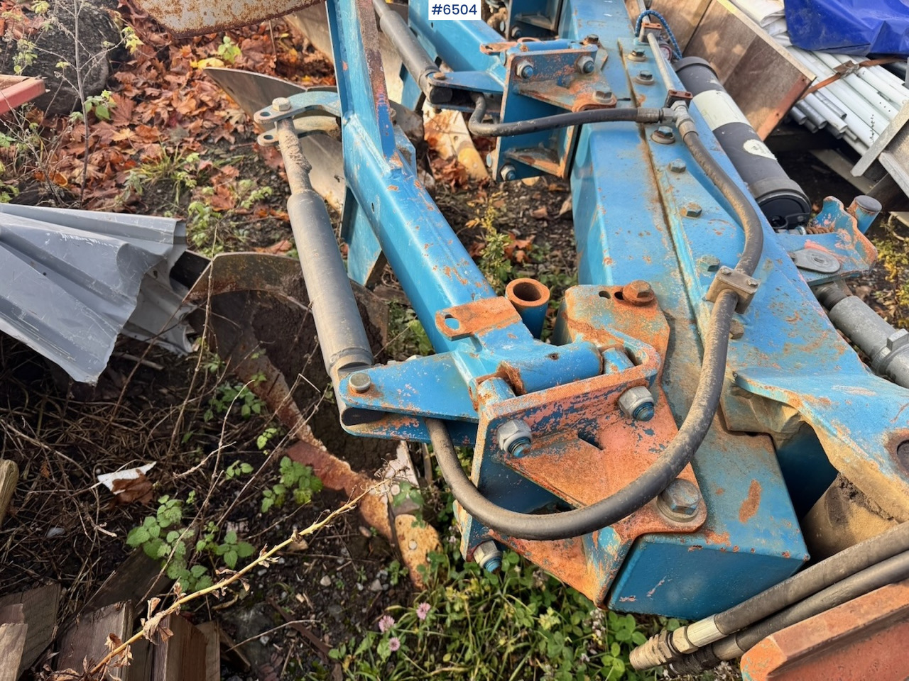 Approx. 1995 Øverum 3-furrow reversible plough - Equipo para trabajo del suelo: foto 5 Approx. 1995 Øverum 3-furrow reversible plough - Equipo para trabajo del suelo: foto 5