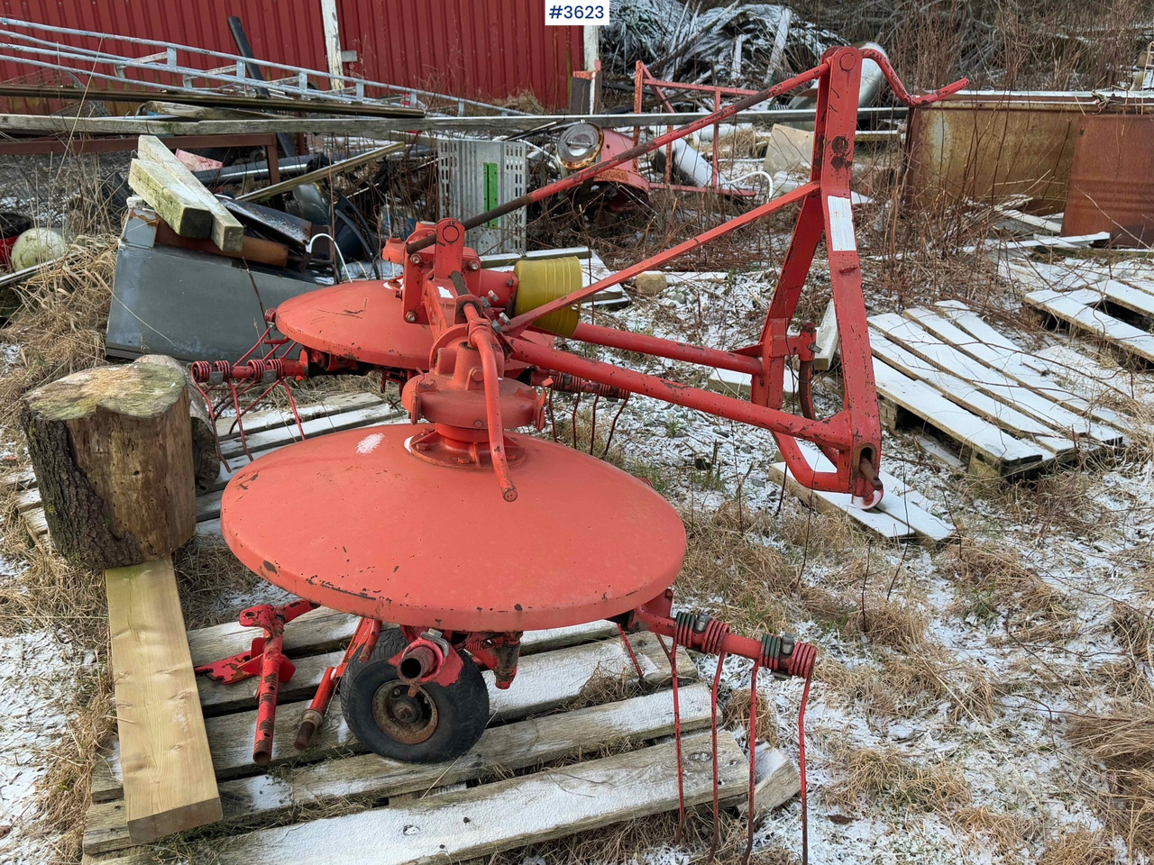 Fella UH320D rake - Henificadora: foto 2 Fella UH320D rake - Henificadora: foto 2