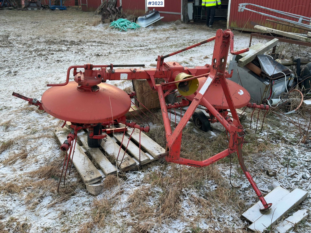 Fella UH320D rake - Henificadora: foto 4 Fella UH320D rake - Henificadora: foto 4