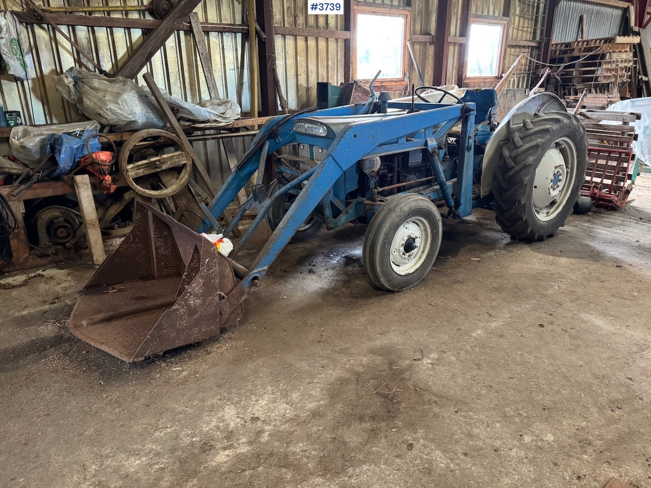 Ford Super Dexta w/front loader - Tractor: foto 1 Ford Super Dexta w/front loader - Tractor: foto 1