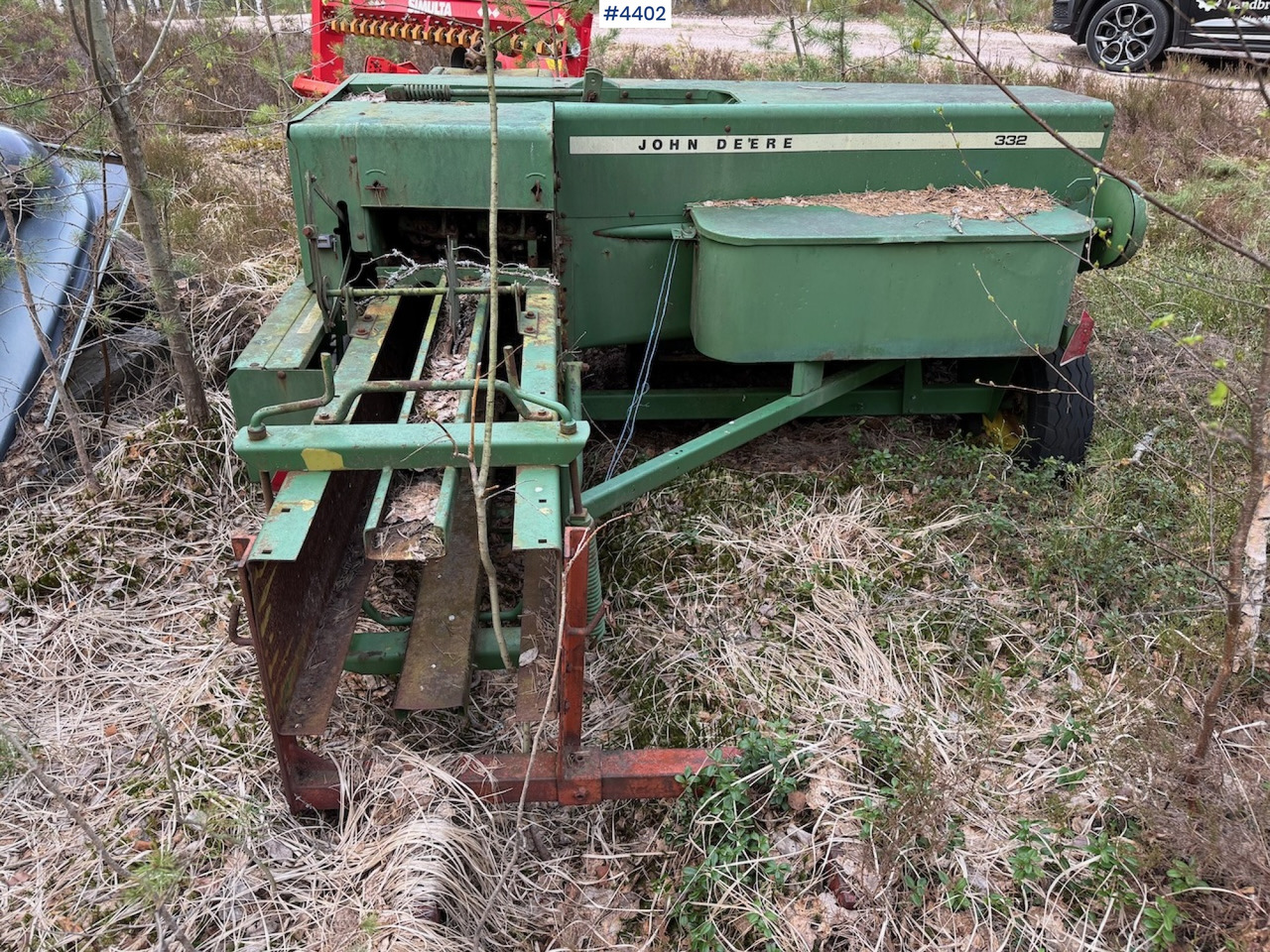 John Deere 332 Square Baler - Maquinaria de henificación: foto 5 John Deere 332 Square Baler - Maquinaria de henificación: foto 5
